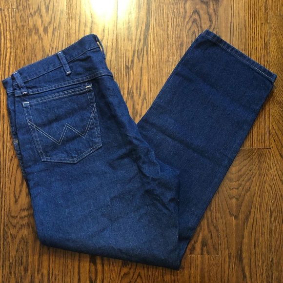 WRANGLER Men’s Relaxed Seat & Thigh Flex Fit Straight Leg Denim Jeans 40x29 NWT - Picture 8 of 9